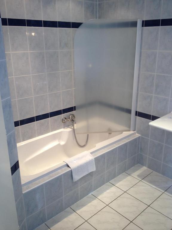 Amadeus Hotel Sarreguemines Quarto foto