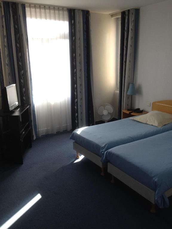 Amadeus Hotel Sarreguemines Quarto foto